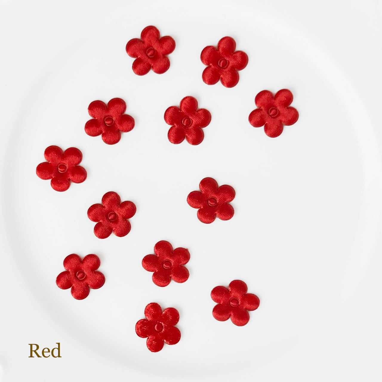 Satin_Puffy_Flower_Applique