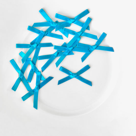 Satin_Turquoise_Tied_Bows