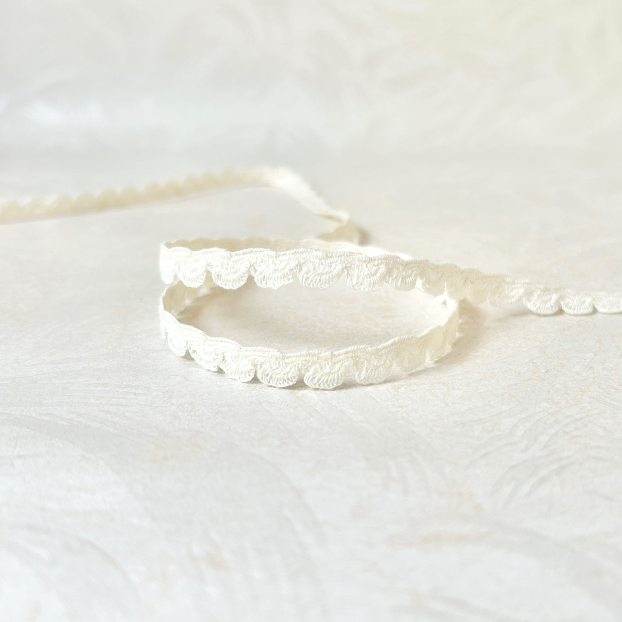 Scalloped_Braid