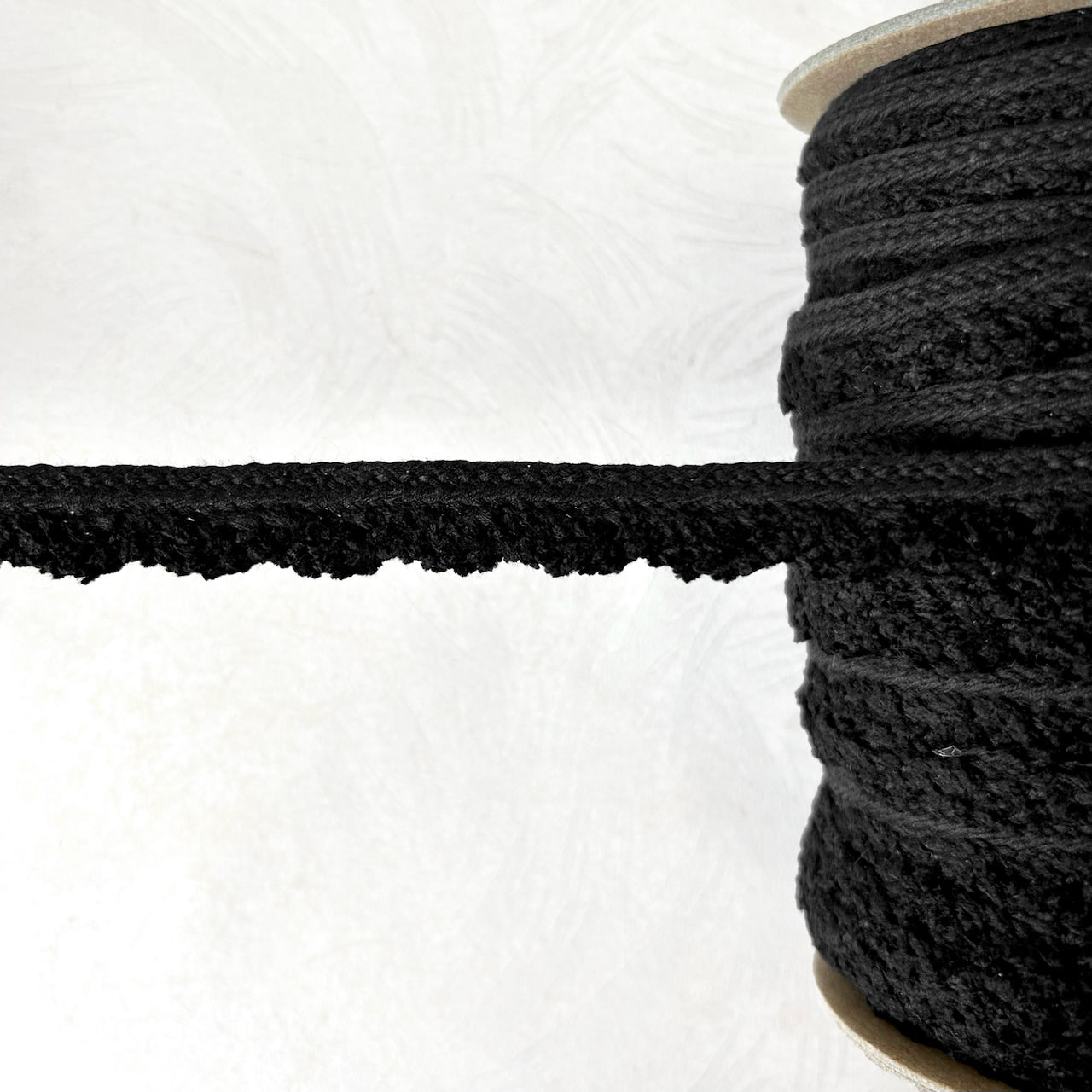 Scalloped_Chenille_Braid