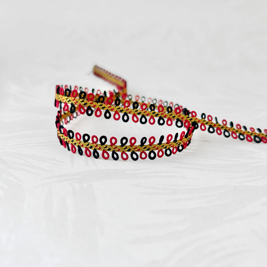 Scalloped_Loop_Braid