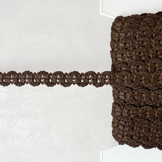 Scalloped_Loop_Braid