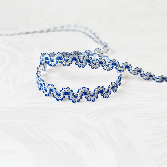 Scalloped_Loop_Braid