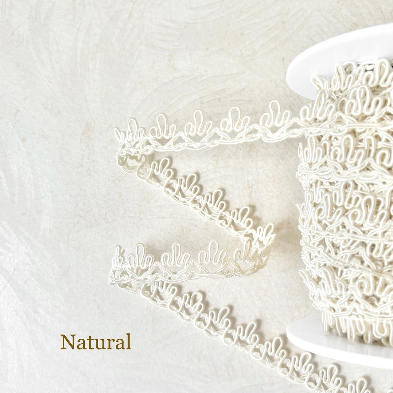Scalloped_Loop_Gimp_Braid
