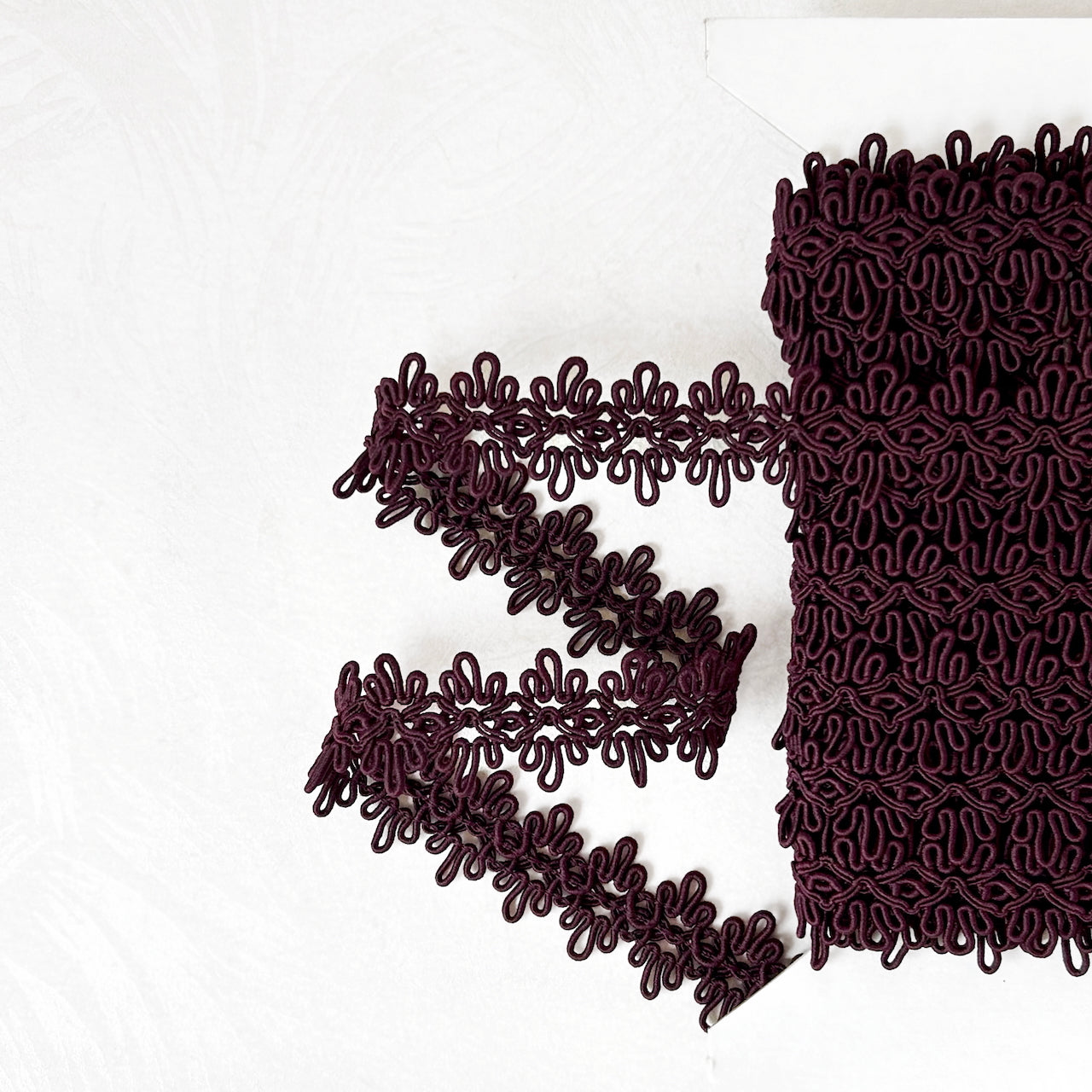 Scalloped_Loop_Gimp_Braid