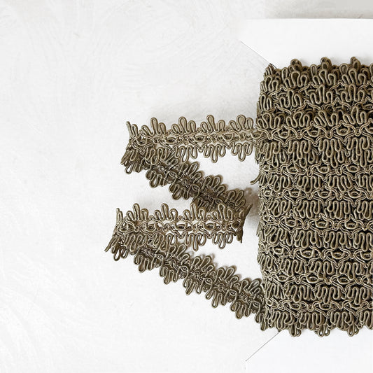 Scalloped_Loop_Gimp_Braid