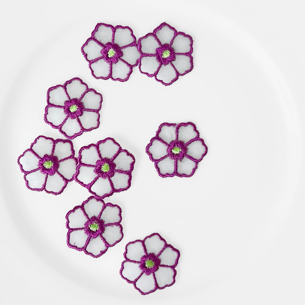 Sheer_Flower_Applique