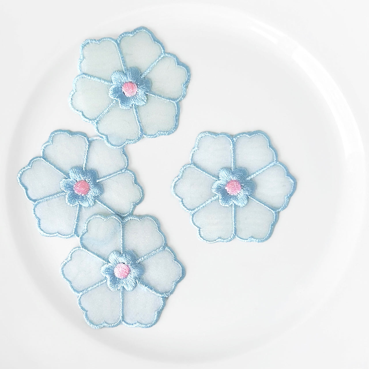 Sheer_Flower_Applique