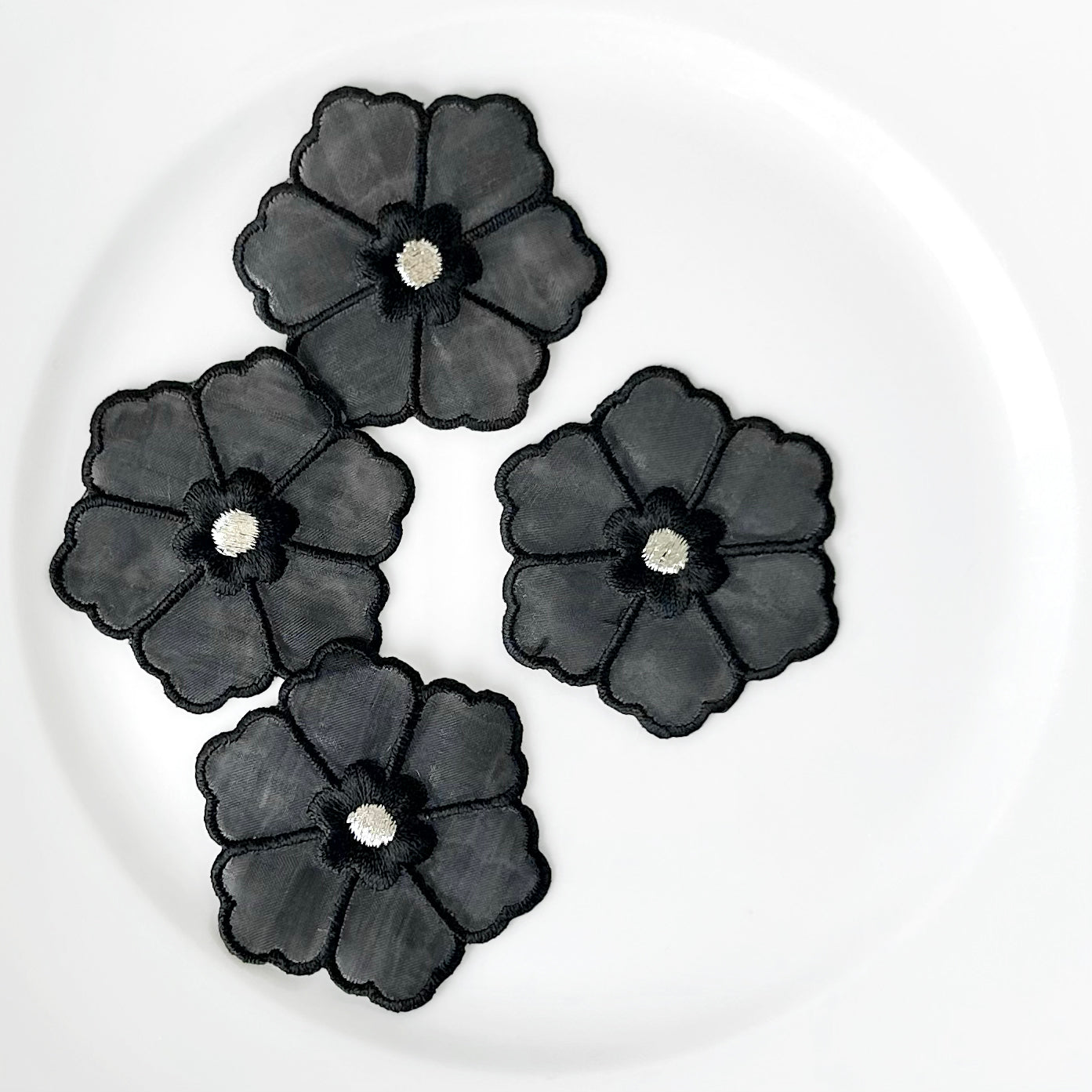 Sheer_Flower_Applique