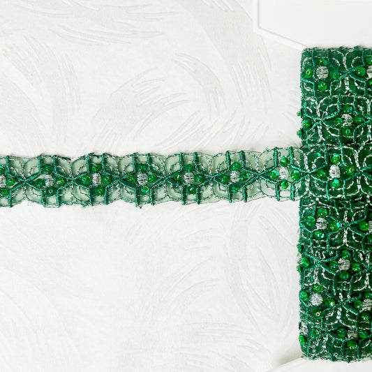 Sheer_Metallic_Sequin_Trim