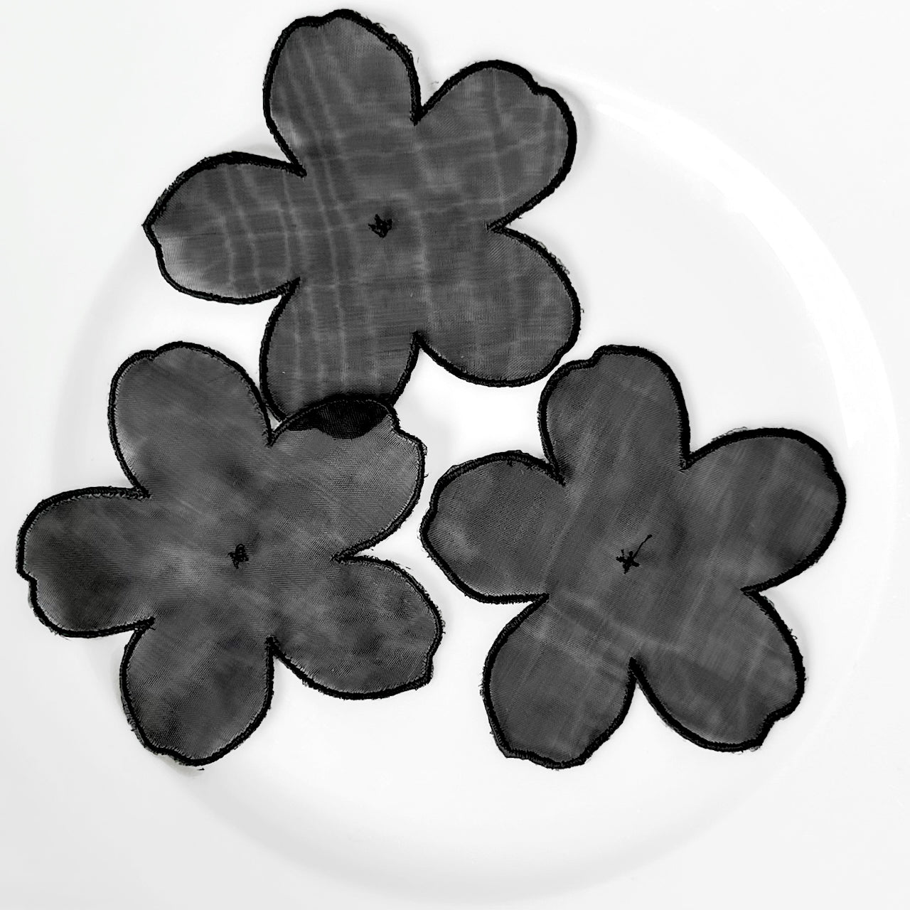 Sheer_Nylon_Flower_Applique