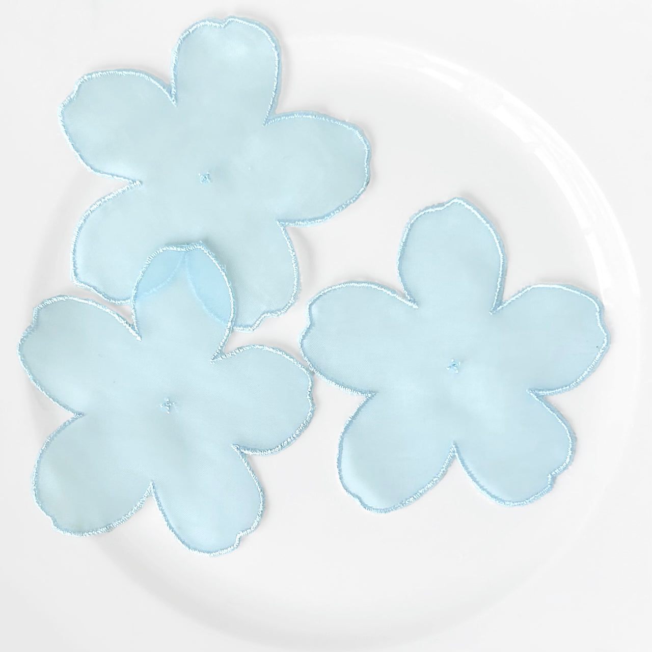 Sheer_Nylon_Flower_Applique