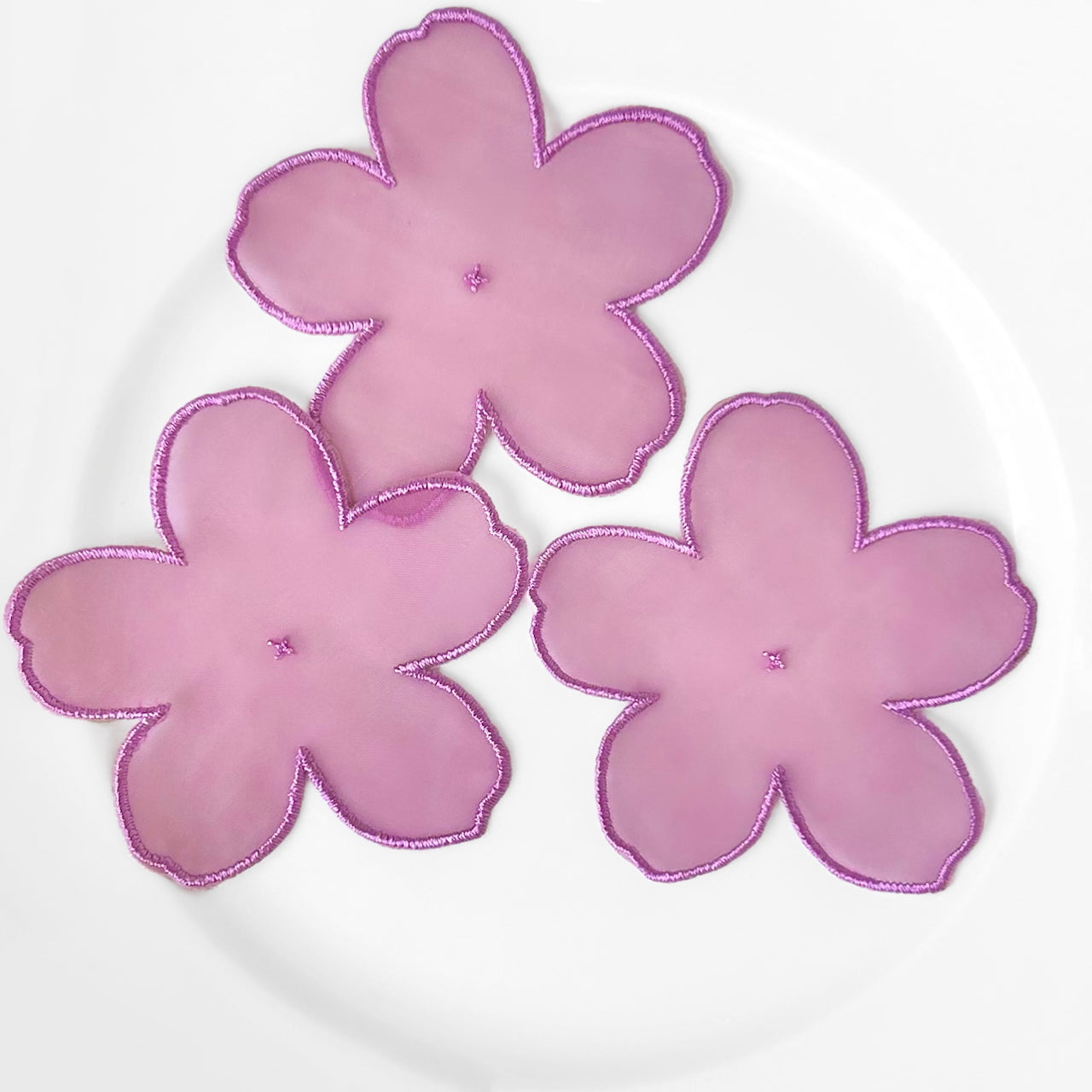 Sheer_Nylon_Flower_Applique