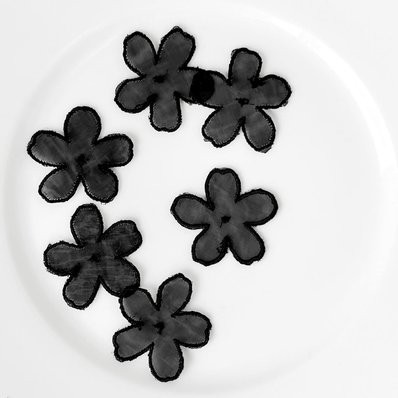 Sheer_Nylon_Flower_Applique