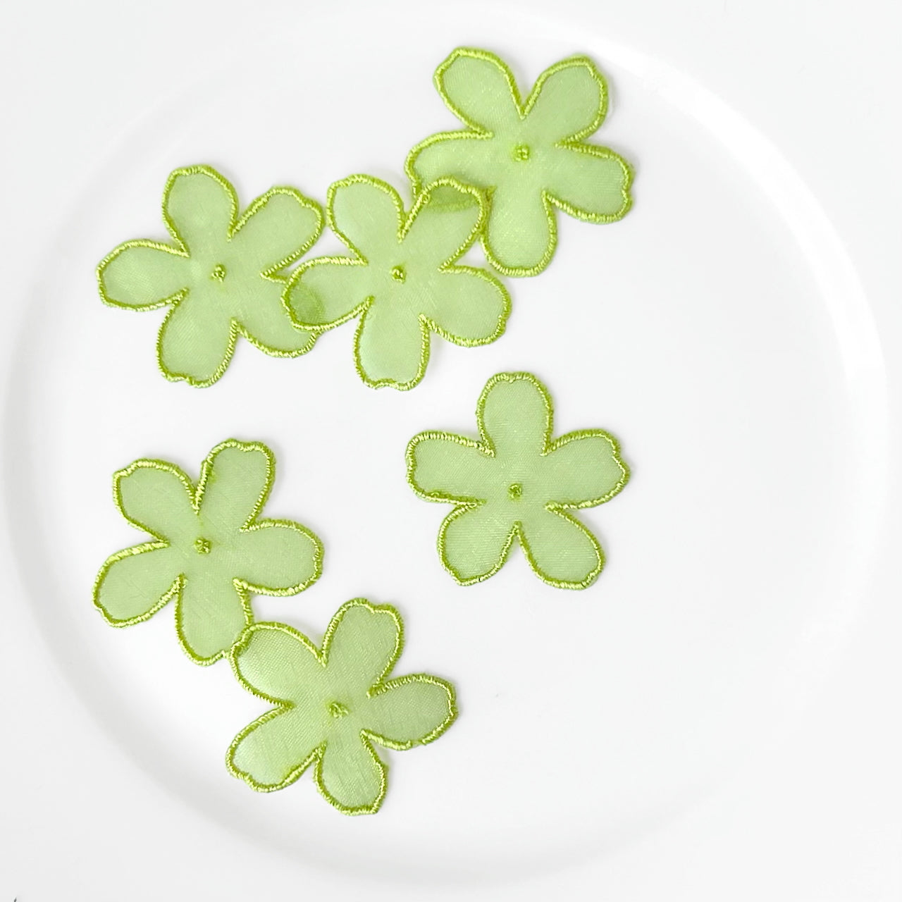 Sheer_Nylon_Flower_Applique