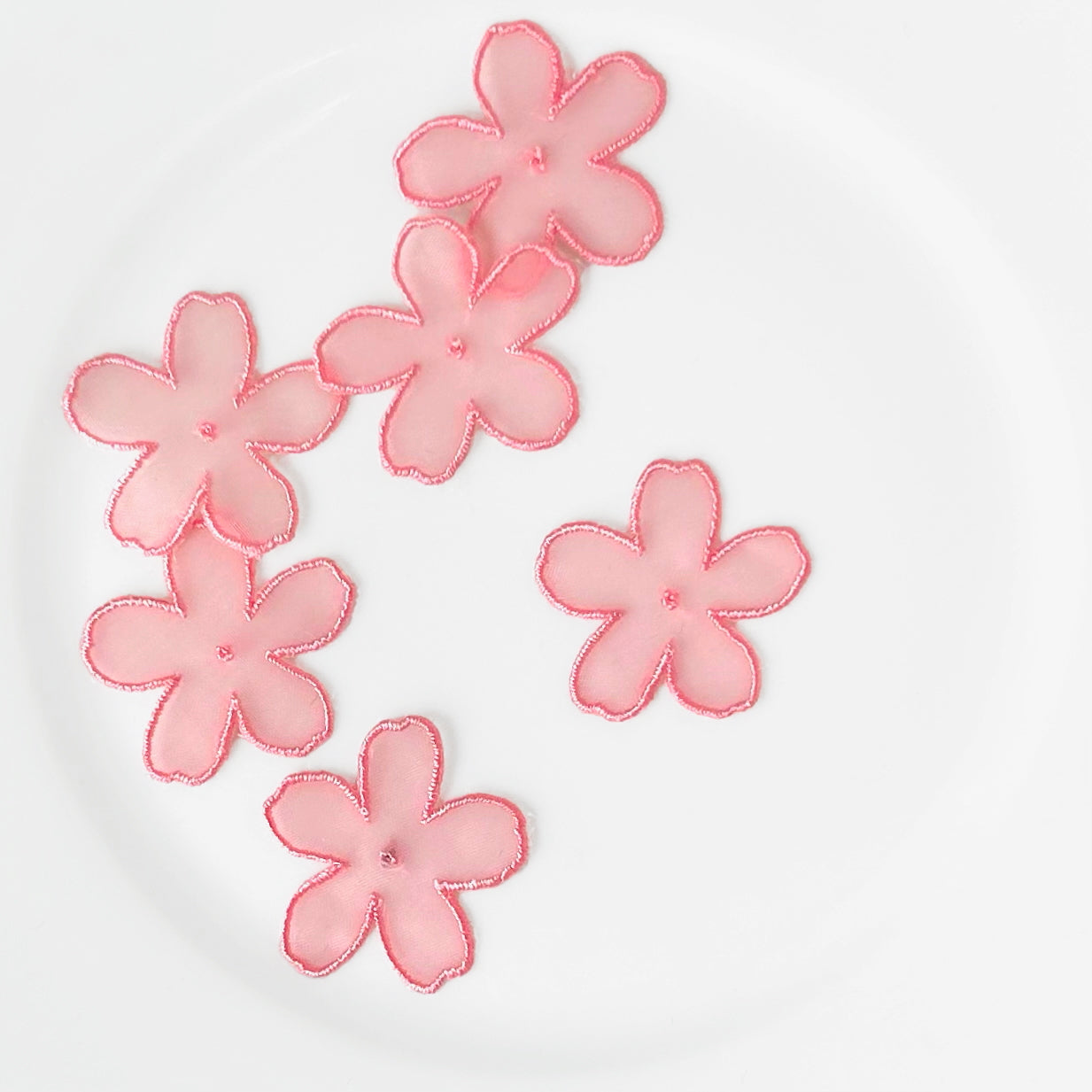 Sheer_Nylon_Flower_Applique