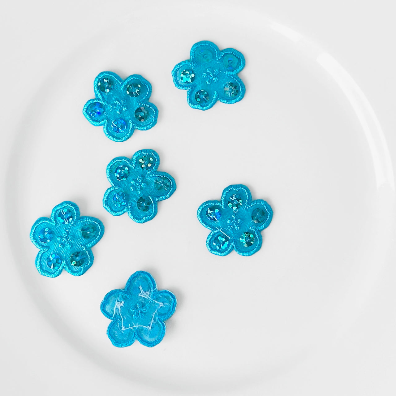 Sheer_Sequin_Flower_Applique