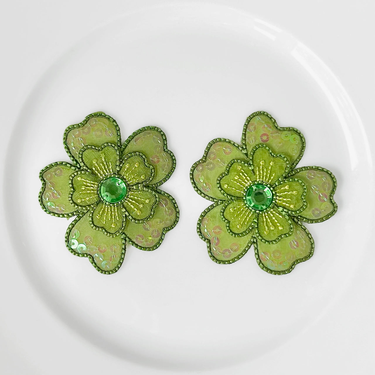 Sheer_Sequin_Flower_Appliques