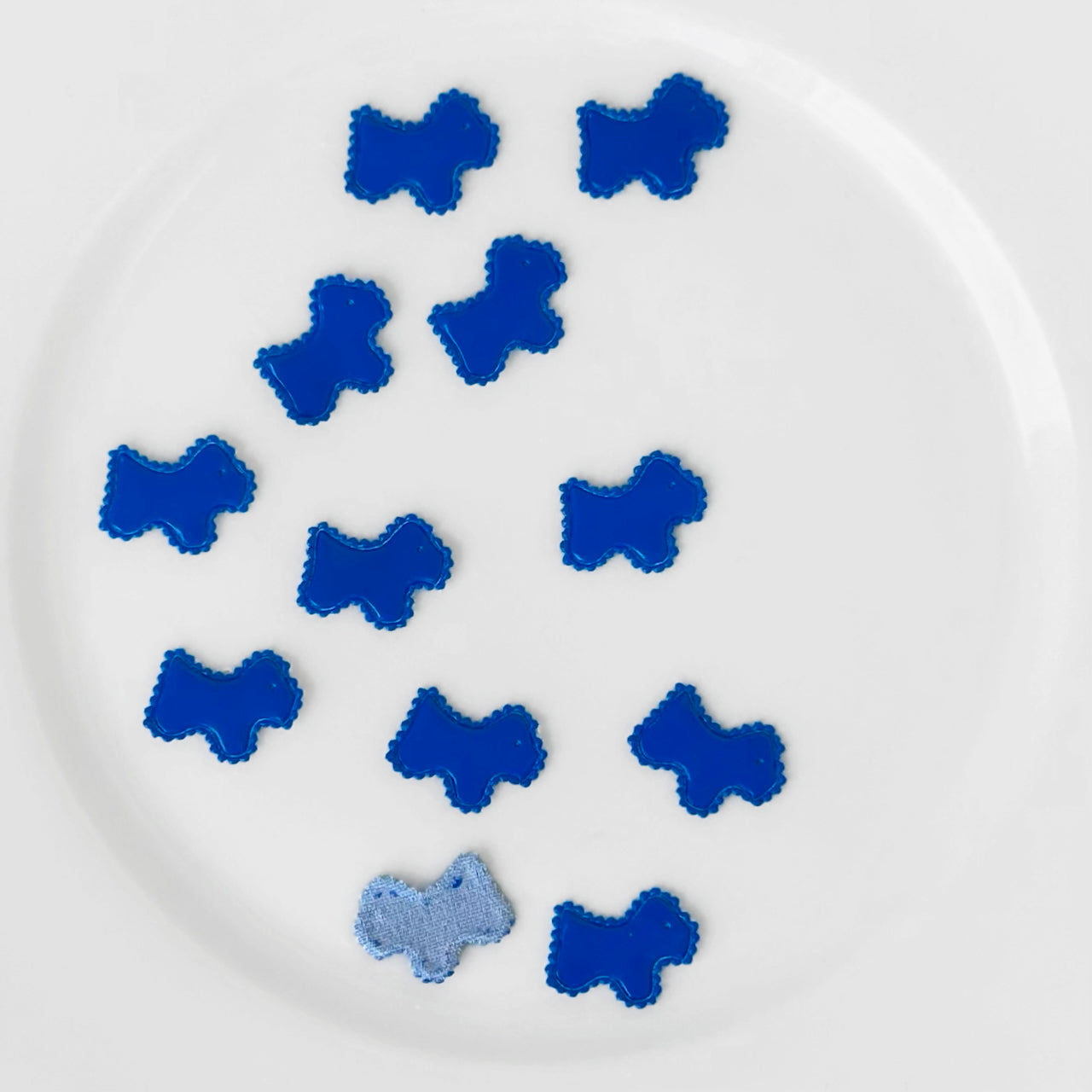 Shiny_Puppy_Applique