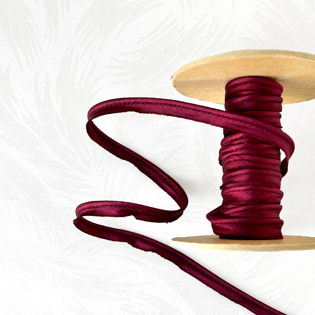 Verigated_Silk_Piping