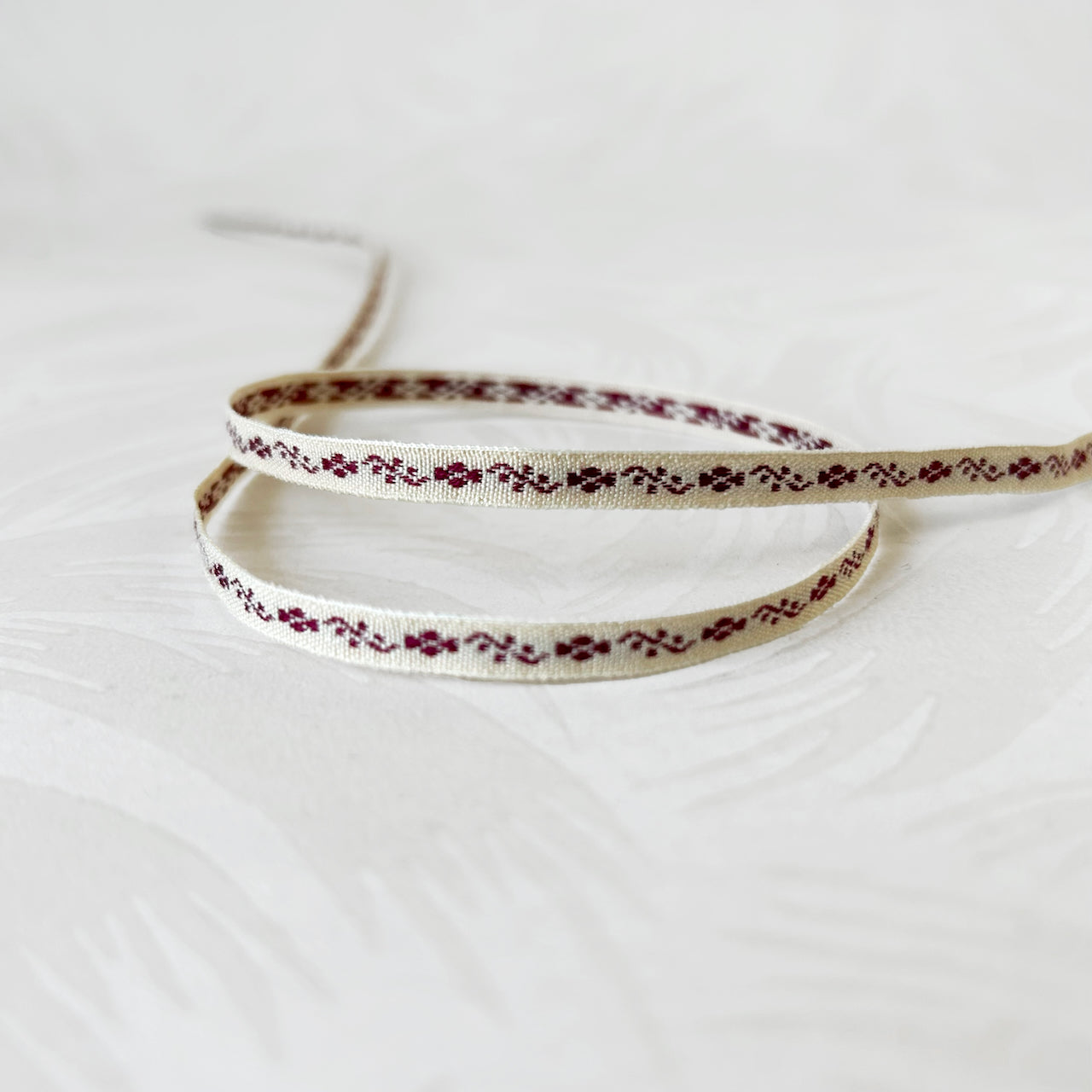 Skinny_Floral_Jacquard_Ribbon