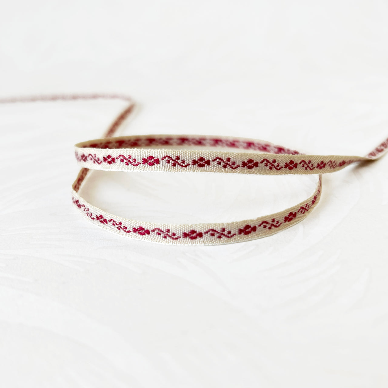 Skinny_Floral_Jacquard_Ribbon