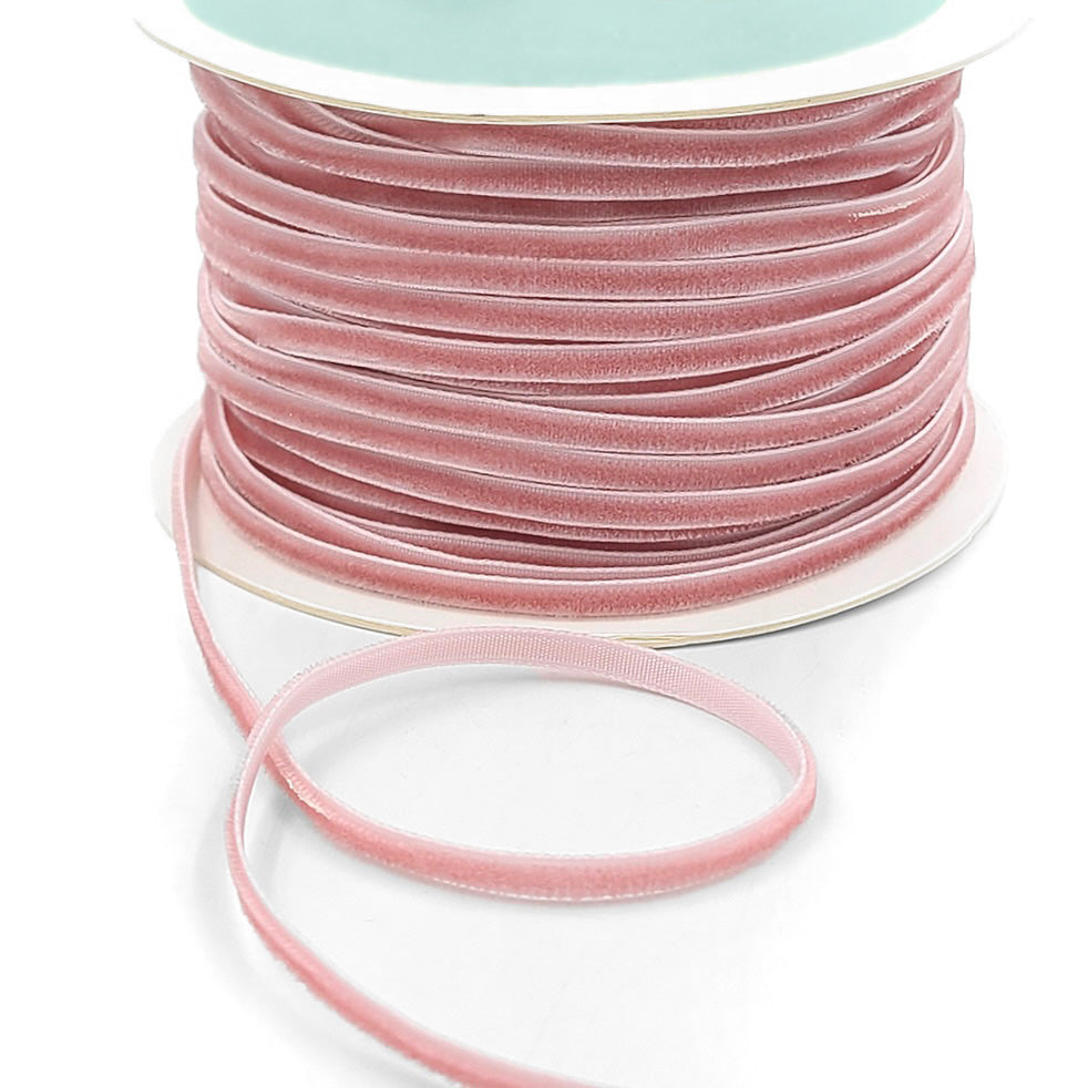 Skinny_Velvet_Ribbon