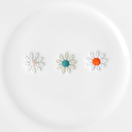 Small_Daisy_Applique