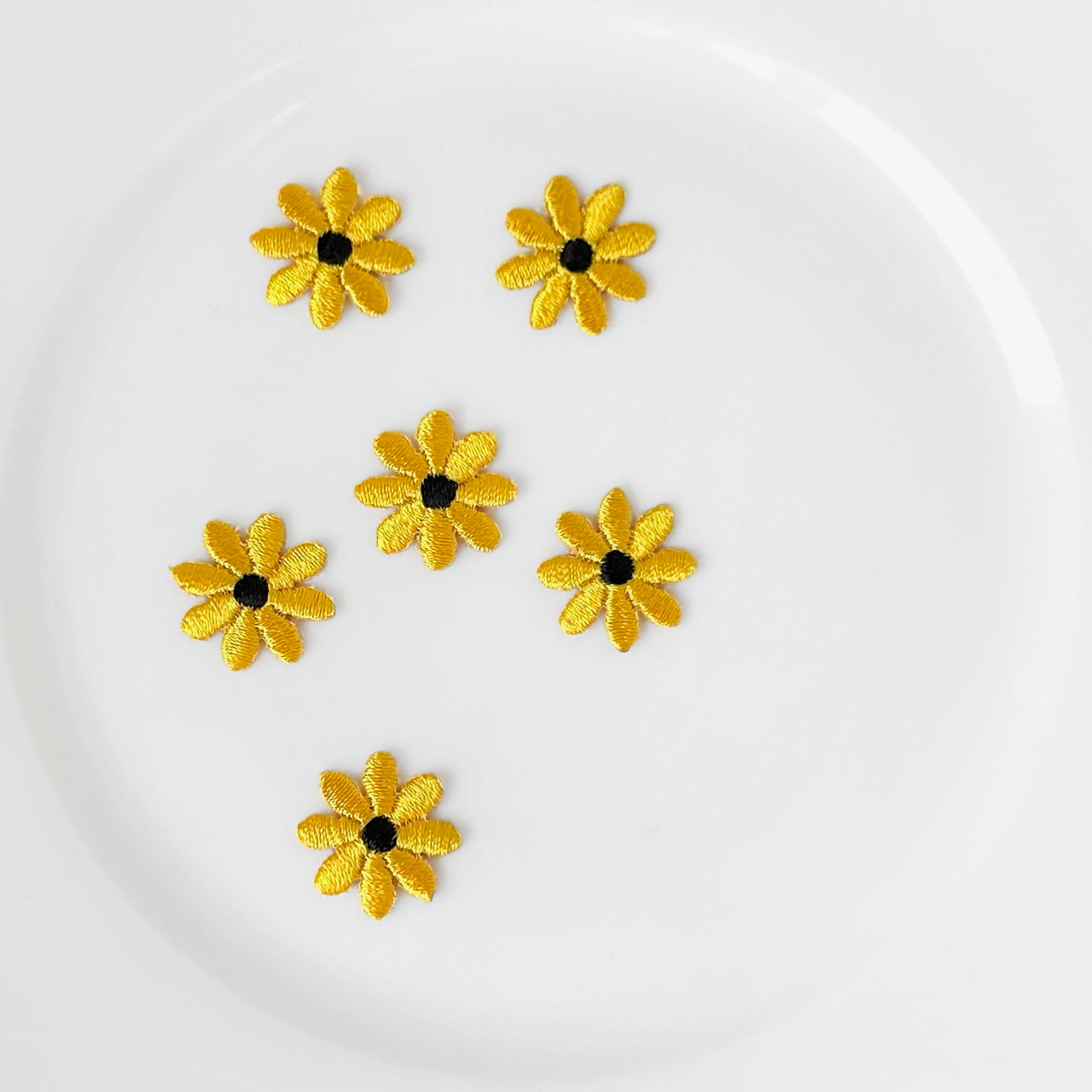 Small_Daisy_Applique