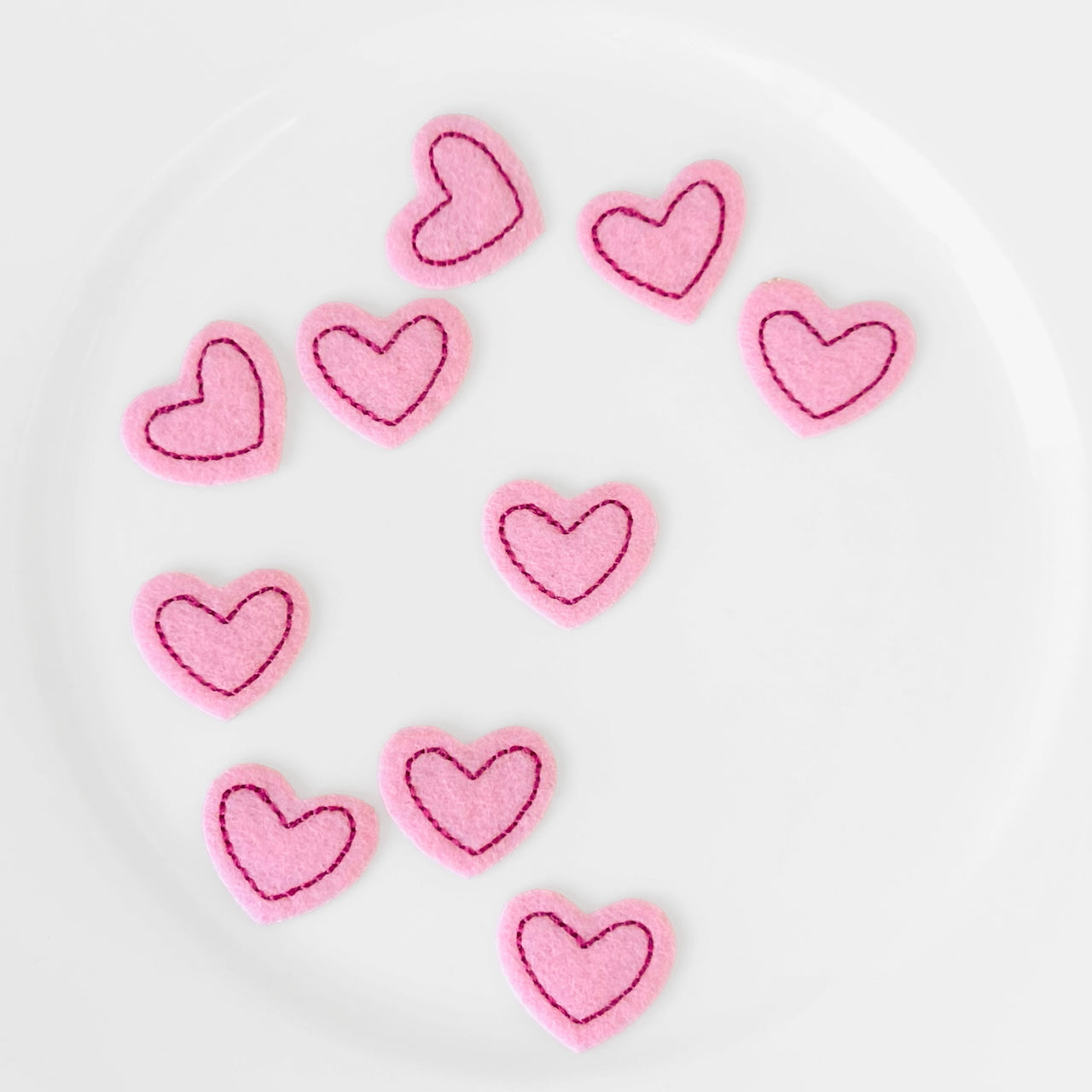 Small_Felt_Heart_Applique