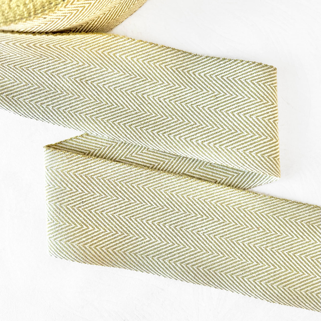 Solid_Chevron_Webbing