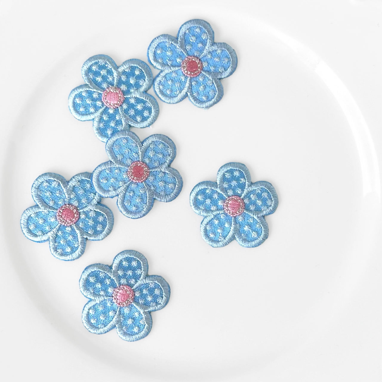 Sparkly_Dotted_Flower_Patch