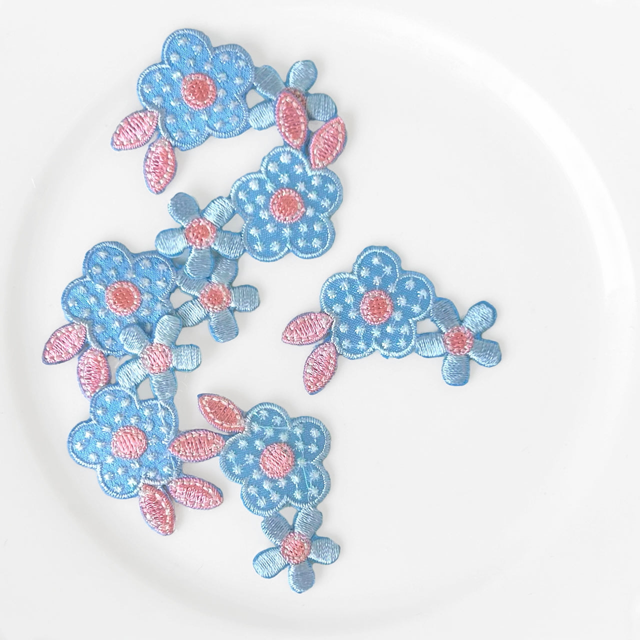 Sparkly_Flower_Cluster_Applique