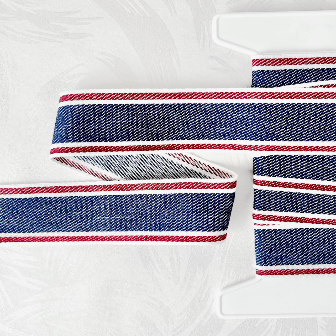 Striped_Jacquard_Ribbon