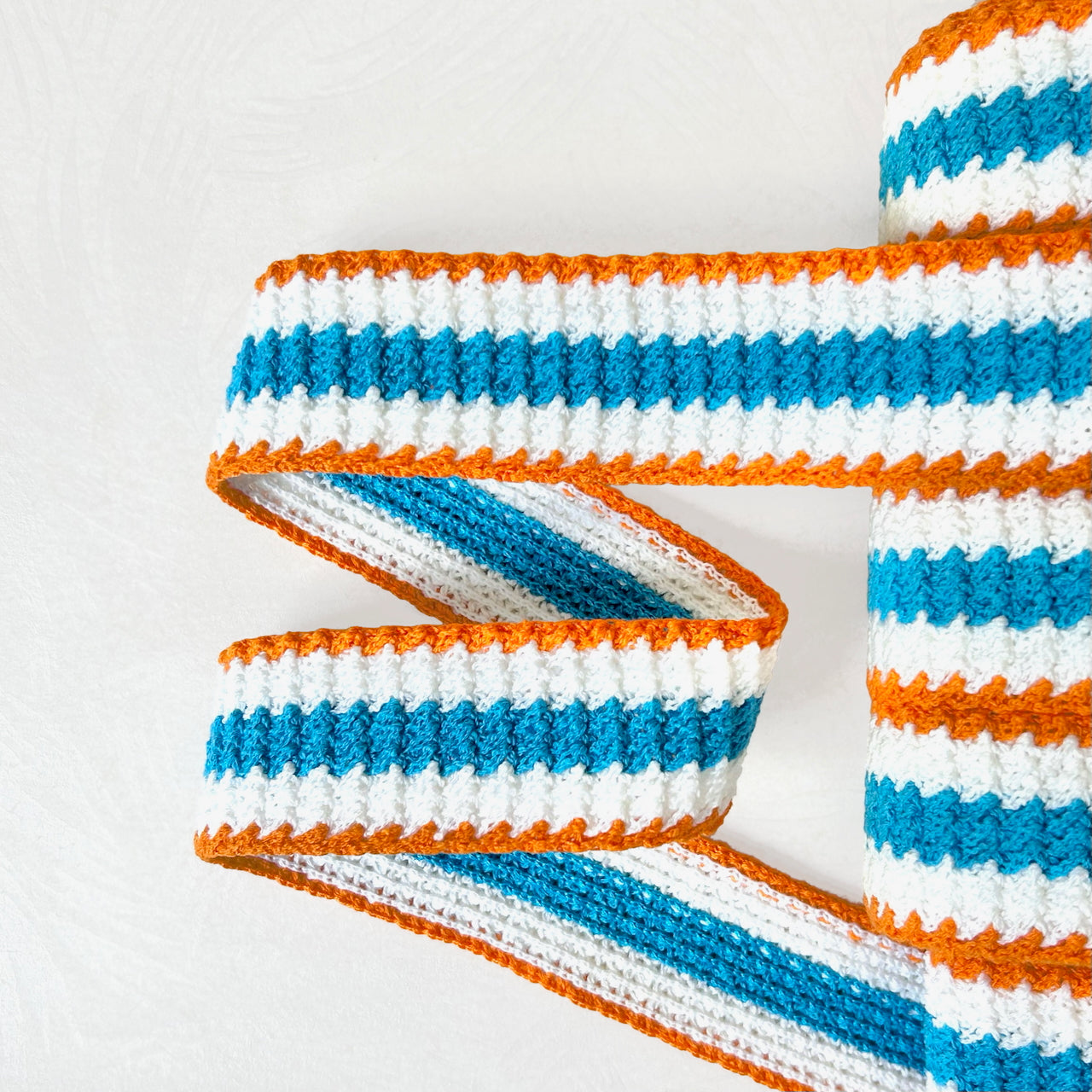 Striped_Knit_Braid
