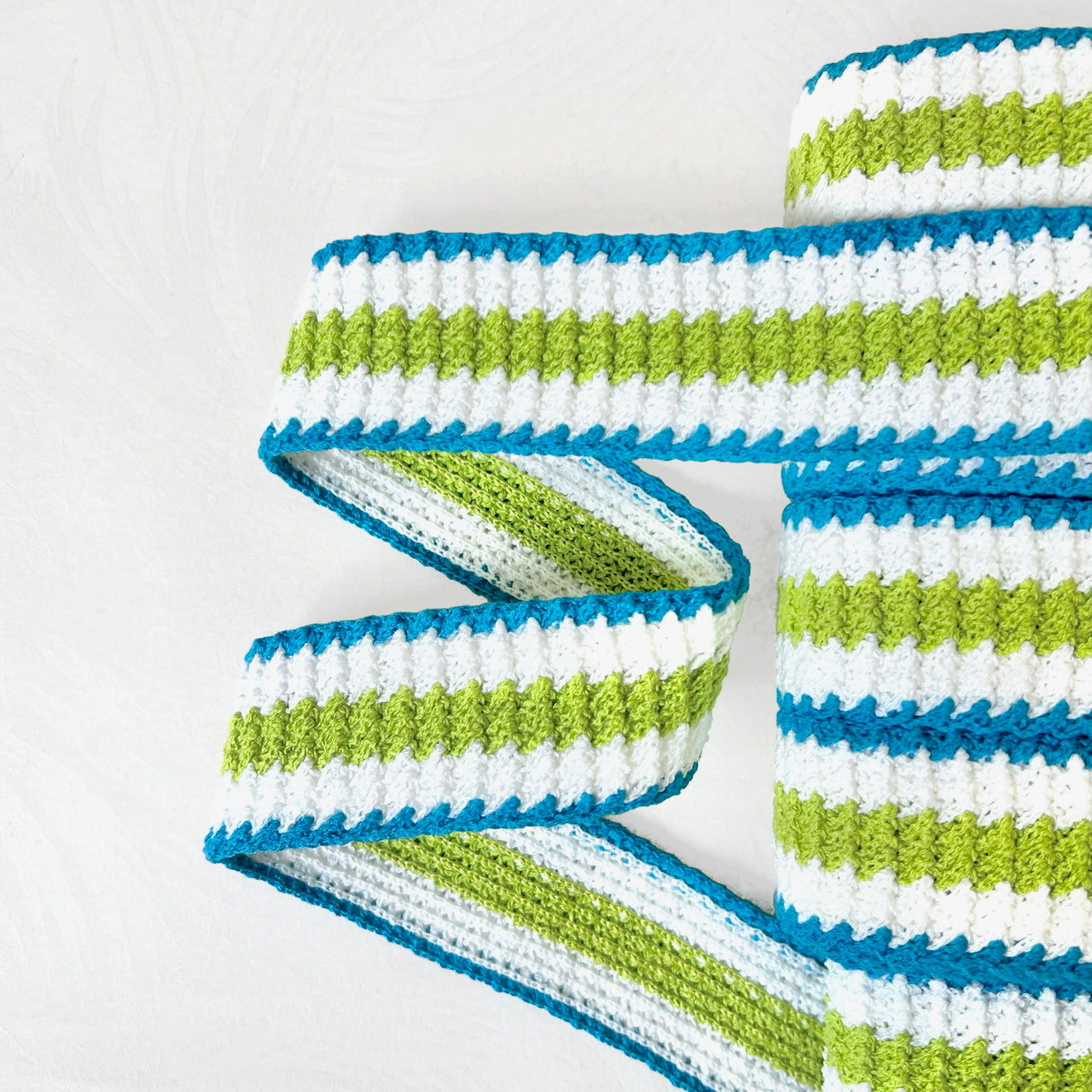 Striped_Knit_Braid