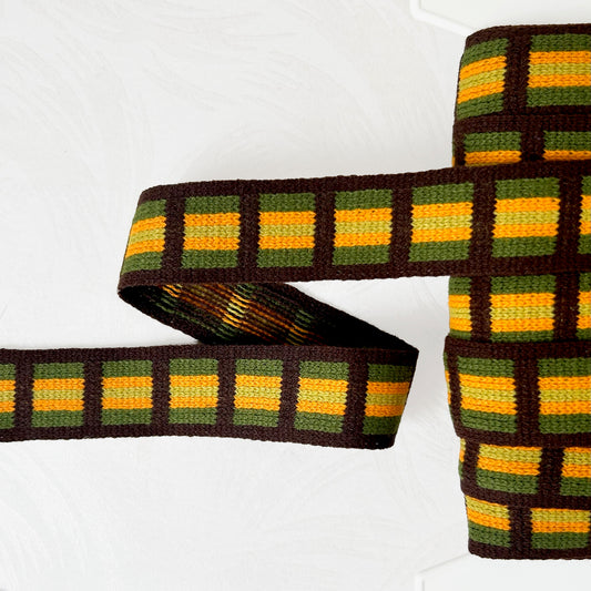 Striped_Rectangles_Knit_Trim