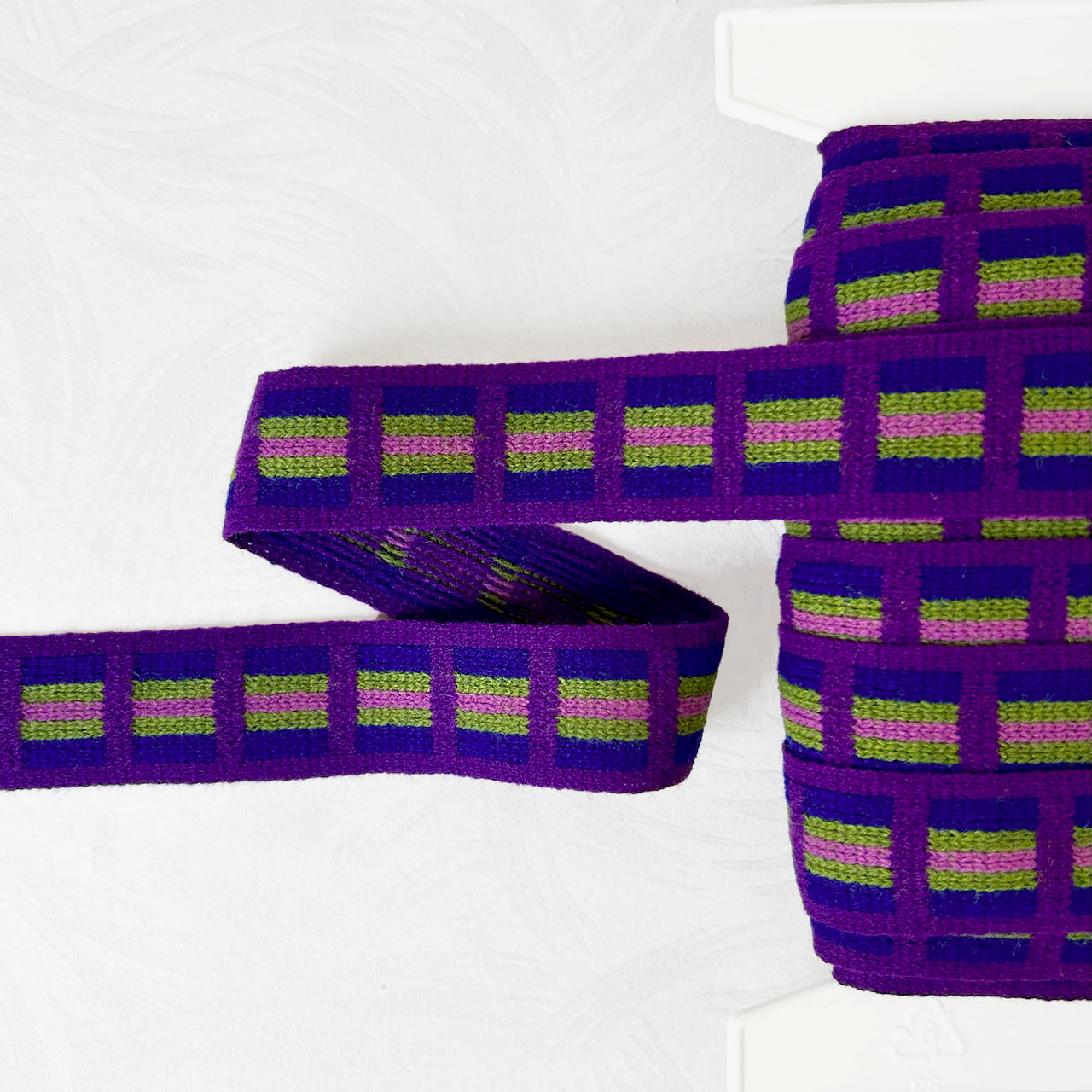 Striped_Rectangles_Knit_Trim