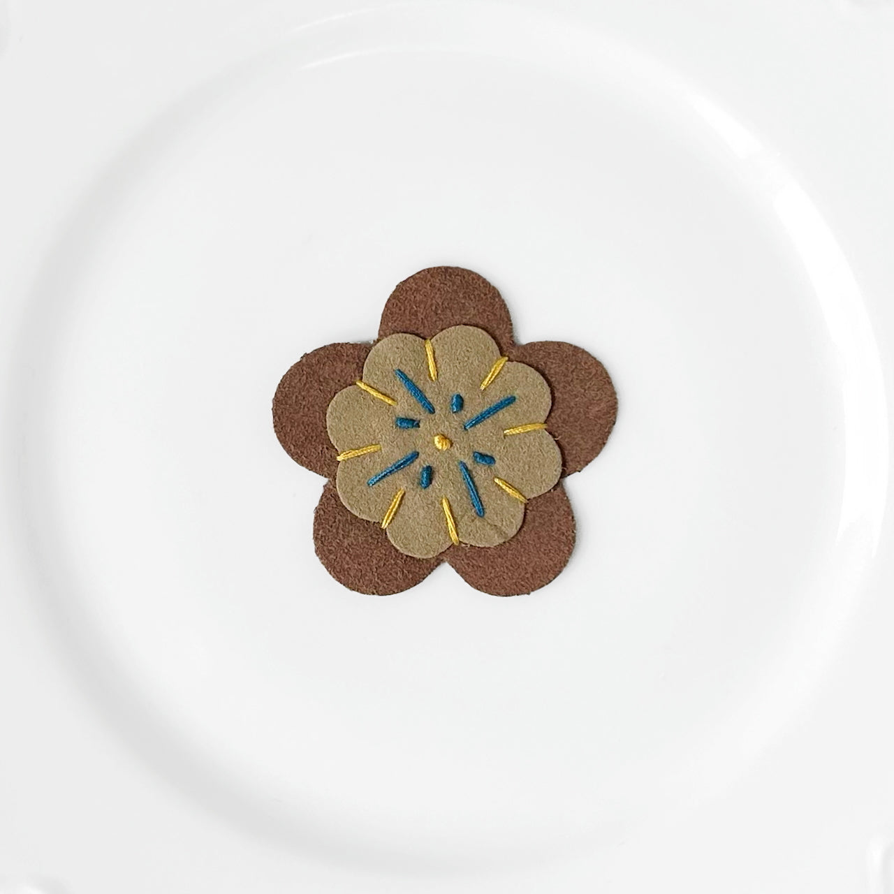 Suede_Flower_Applique