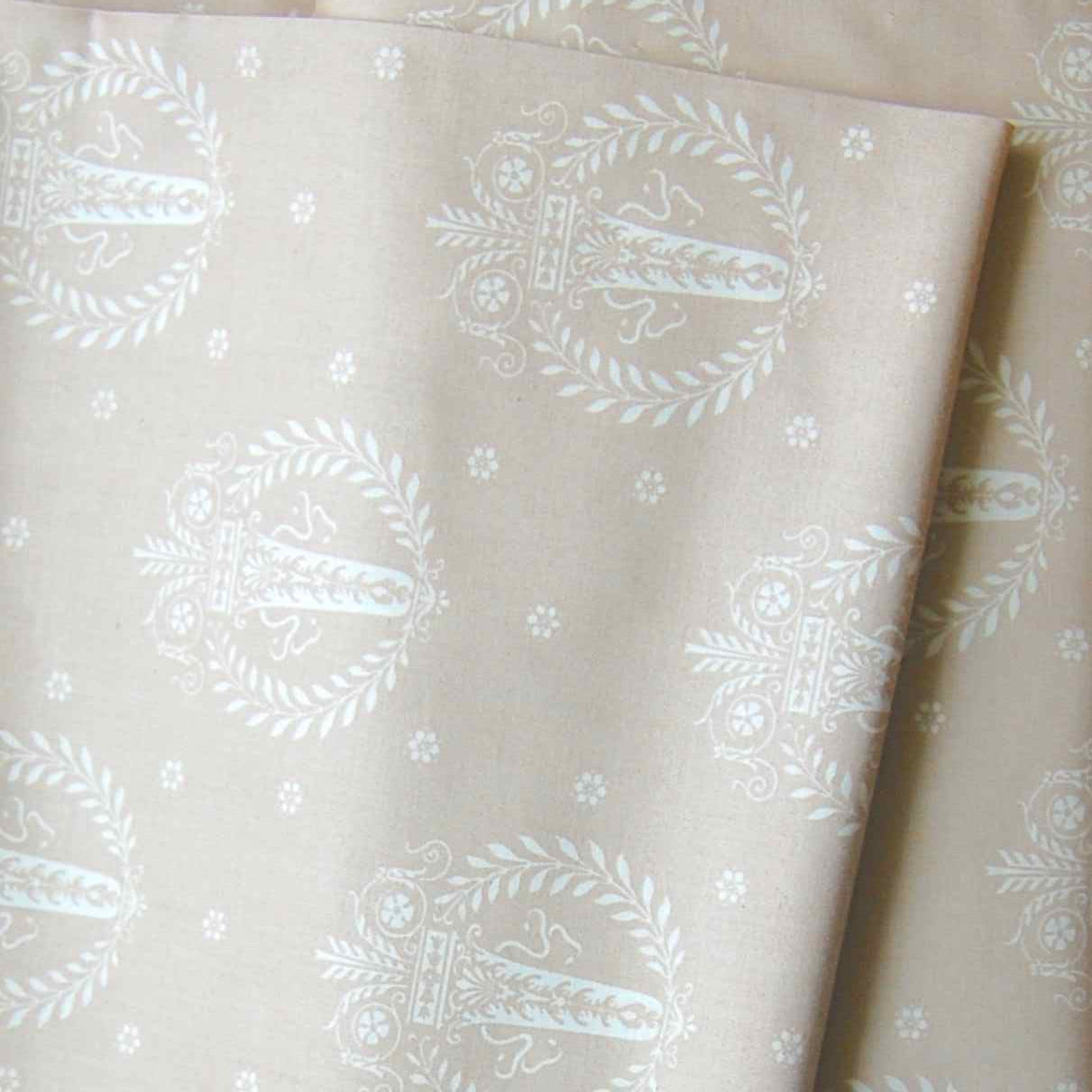 French Hatbox by Tanya Whelan - Half Yard