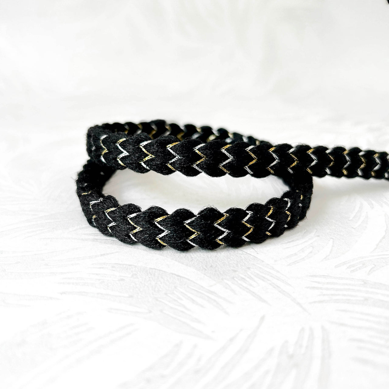 Thick_Metallic_Braid