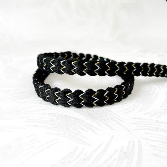 Thick_Metallic_Braid