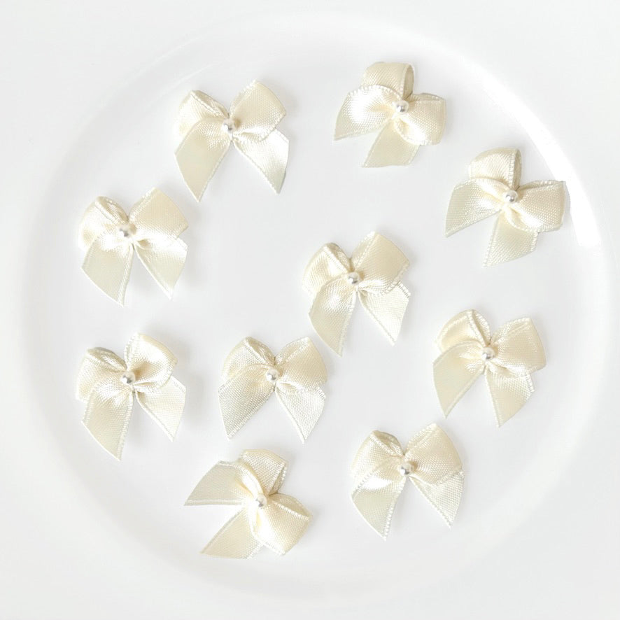 Tiny_Satin_Bows