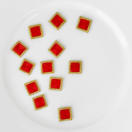 Tiny_Square_Jewel_Applique