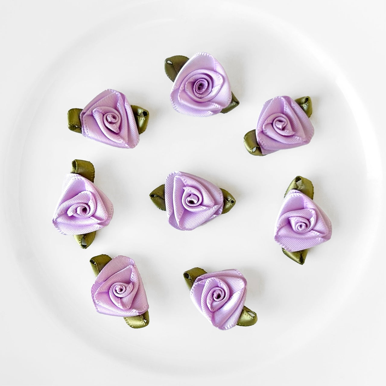 Triangular_Satin_Rose