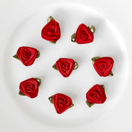 Triangular_Satin_Rose