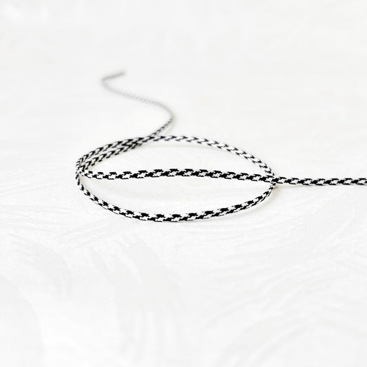 Two_Tone_Flat_Braid