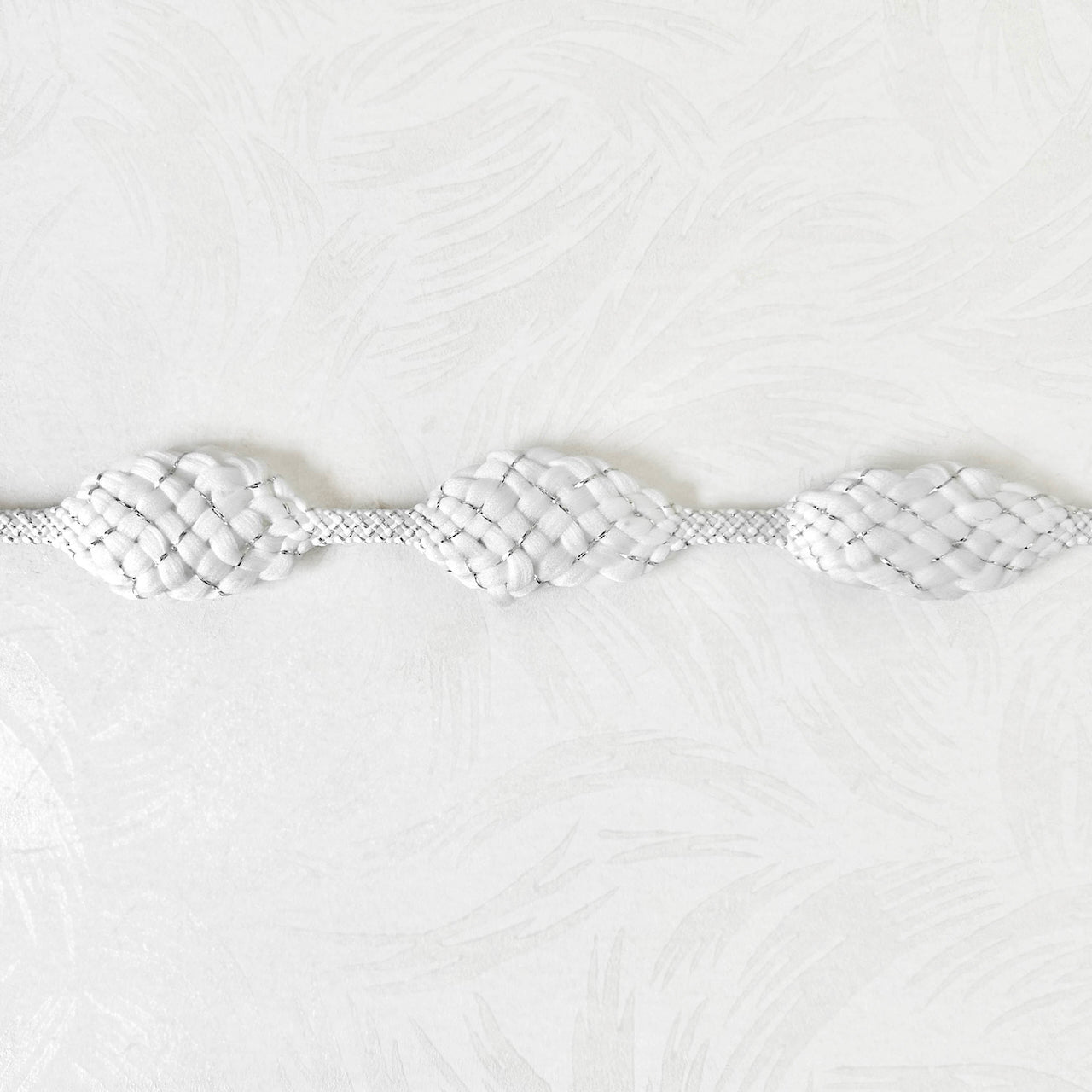 Unique_Metallic_Braid