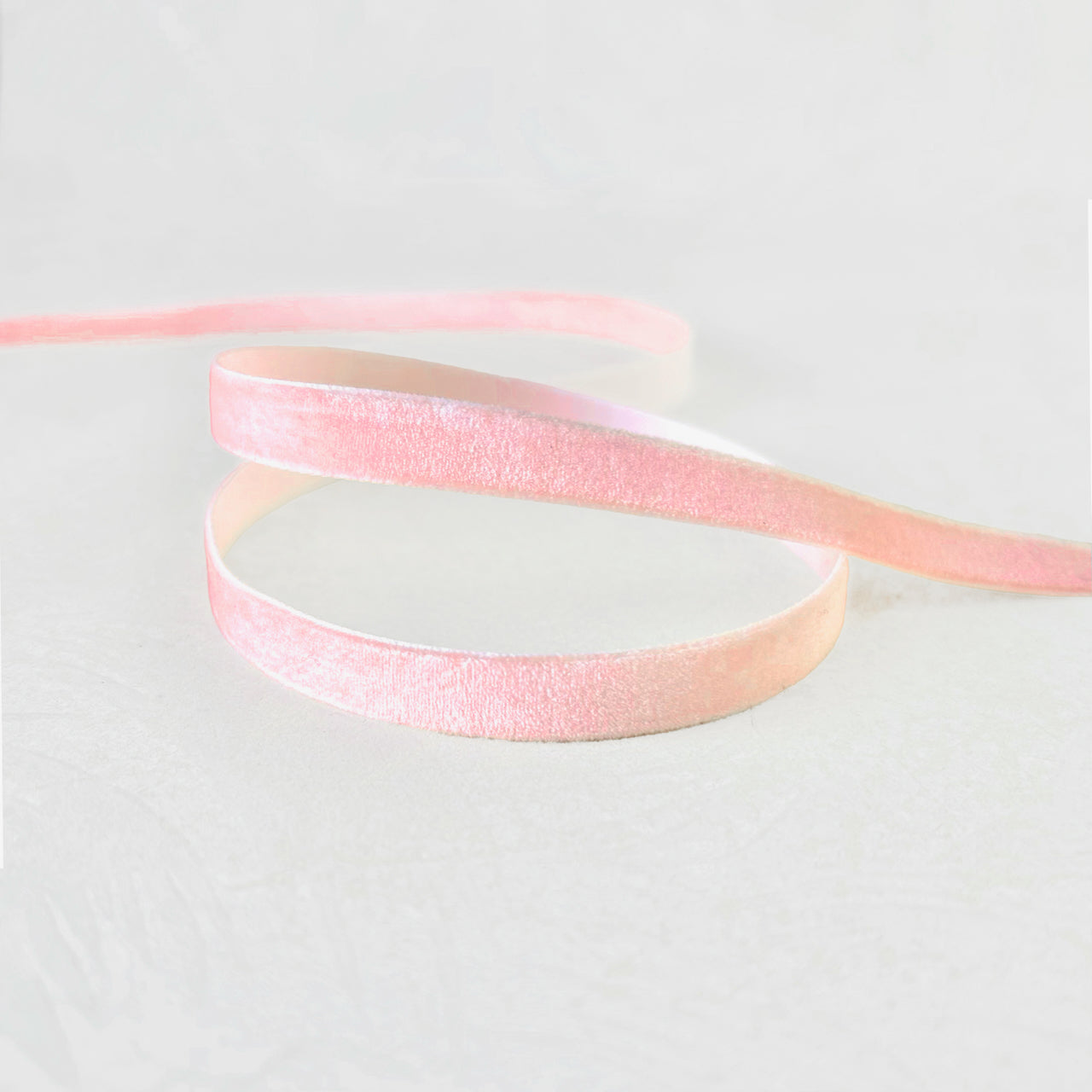 Velvet_Ribbon