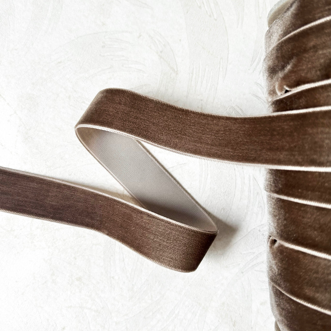 Velvet_Ribbon